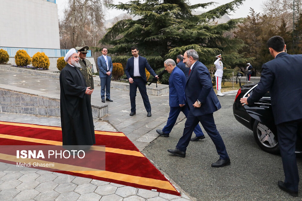 مراسم استقبال رسمی روحانی از نخست وزیر ارمنستان