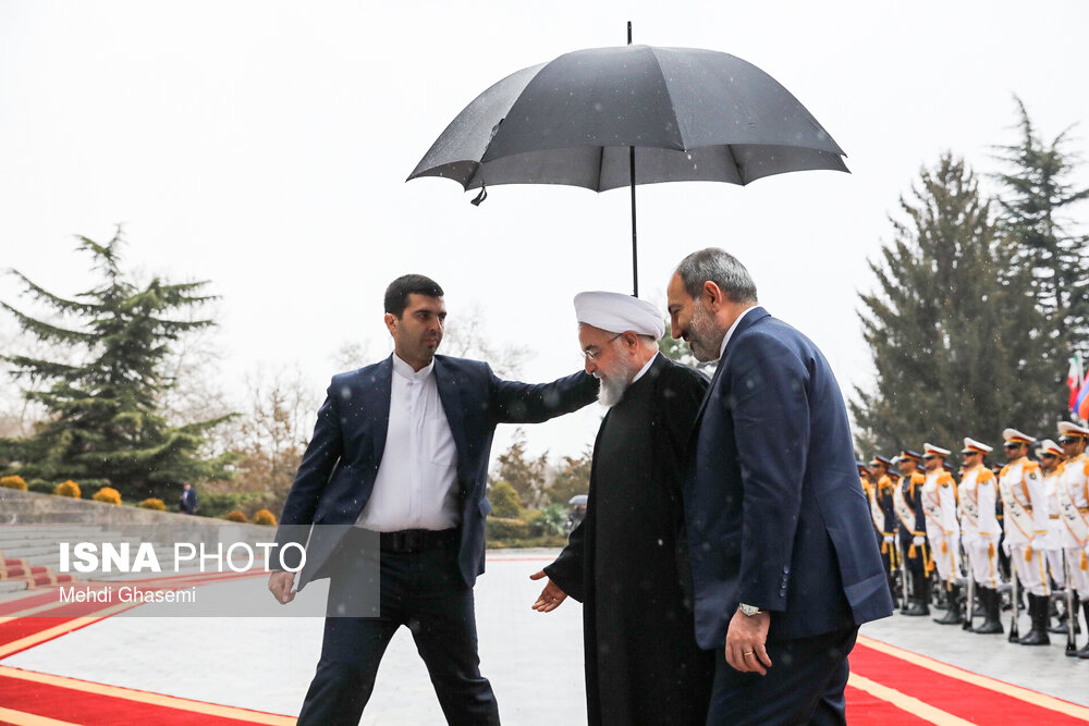 مراسم استقبال رسمی روحانی از نخست وزیر ارمنستان