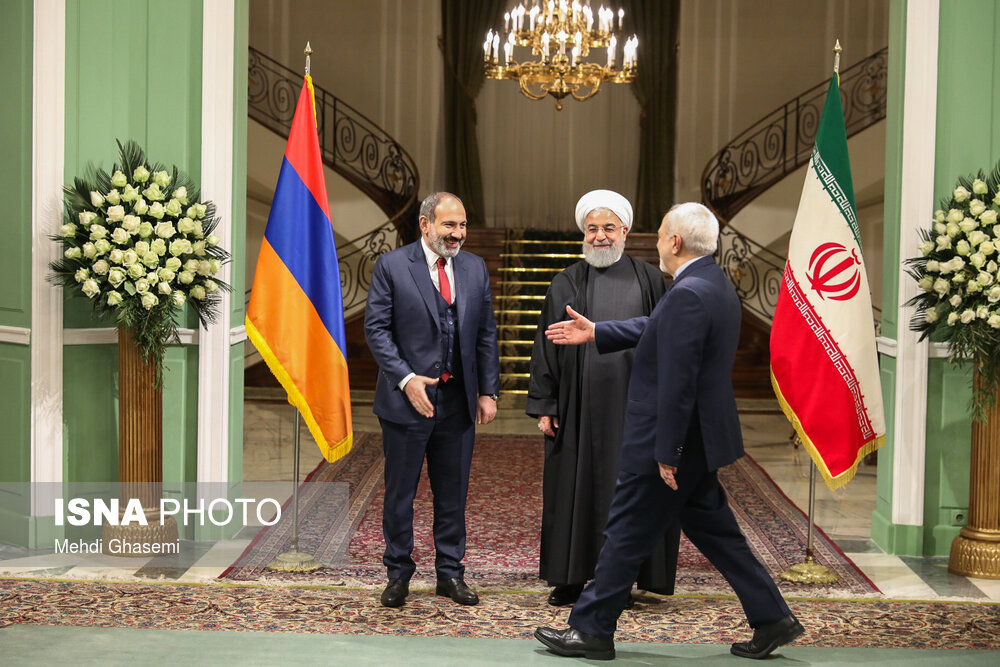 مراسم استقبال رسمی روحانی از نخست وزیر ارمنستان