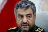 نصف جمعیت ایران قبل از انقلاب زیر خط فقر بودند نصف جمعیت ایران قبل از انقلاب زیر خط فقر بودند
