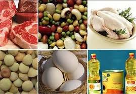 کاستی‌ها در توزیع کالا در بازار حل شود/ حدود 2000واحد تولیدی در تملک بانک است