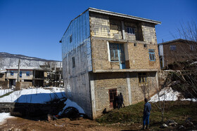 خسارت رانش زمین به ۱۲۰ خانه روستای حسین آباد کالپوش شهرستان میامی - سمنان