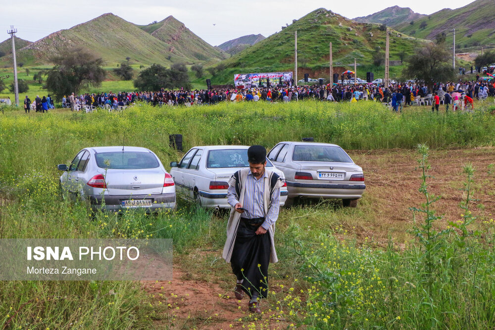 جشنواره نوروزی اتحاد قوم بختیاری