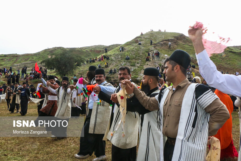 جشنواره نوروزی اتحاد قوم بختیاری