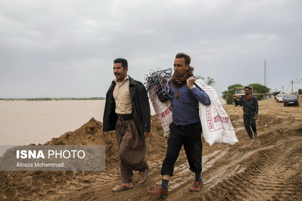 ساخت سیل بند بر روی کارون در روستای ملیحان اهواز