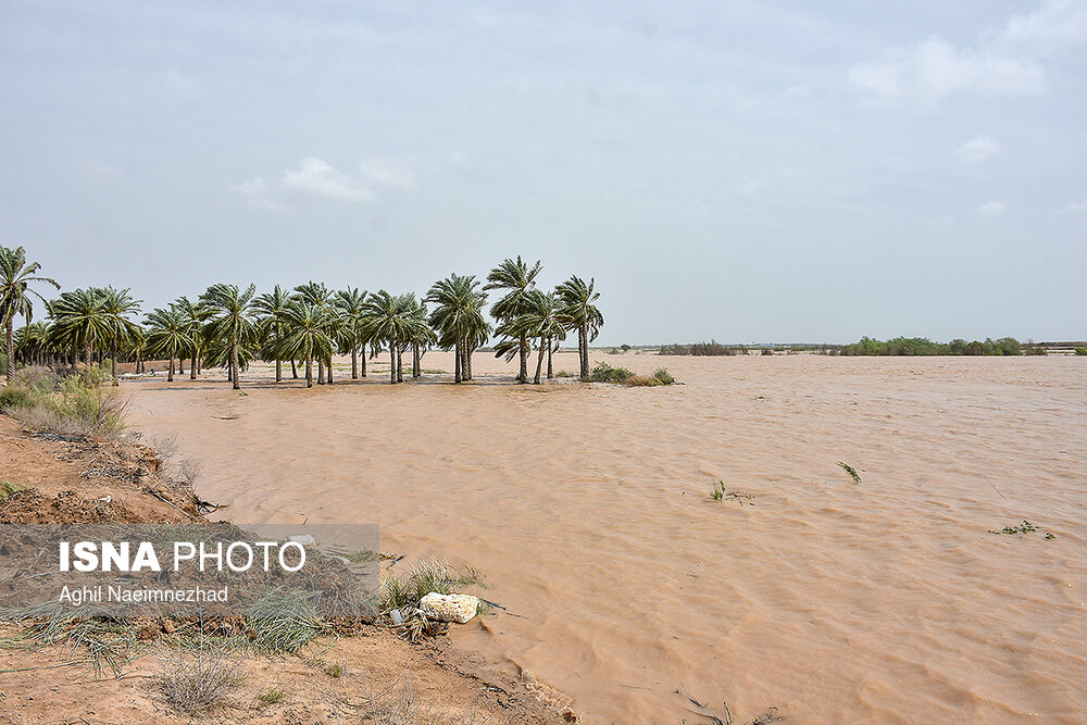سیل در شرق و غرب رود کارون
