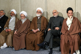 دیدار مسئولان نظام، سفیران کشورهای اسلامی و قشرهای مختلف مردم به‌مناسبت عید مبعث با مقام معظم رهبری
