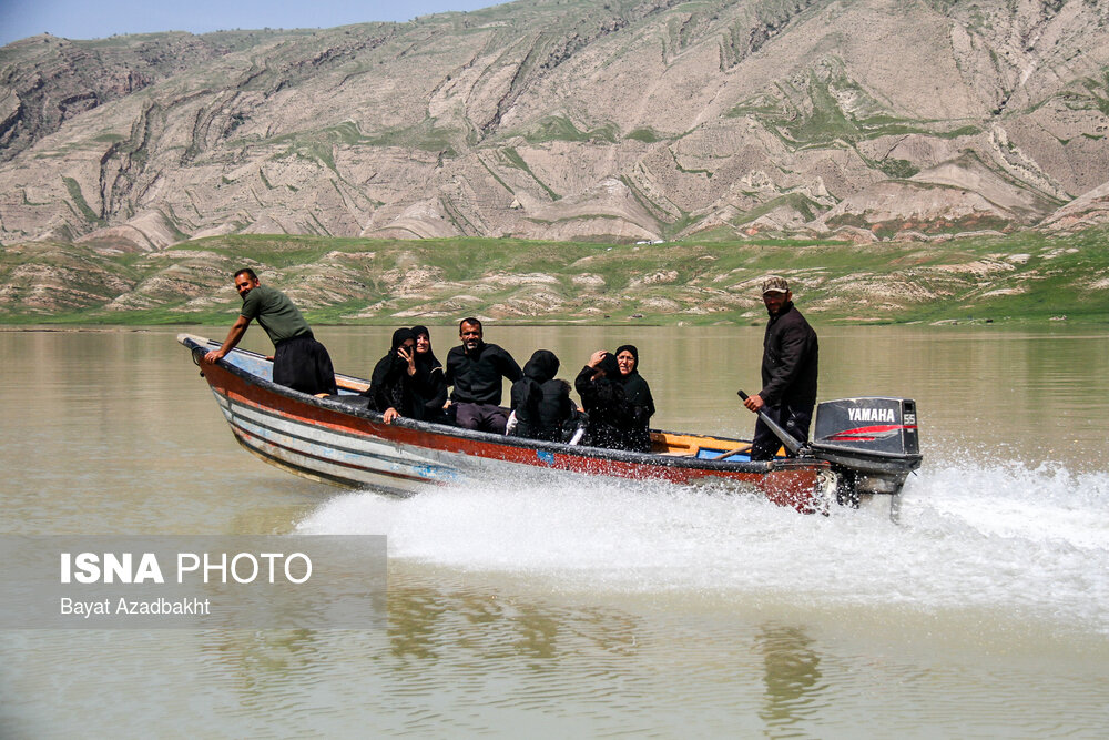 زیر آب رفتن روستاهای کنار سد سیمره