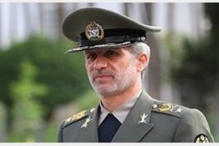 وزیر دفاع: ترامپ امنیت جهان را با خطر جدی مواجه کرده است‌