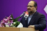 وزیر کار: کارگران باید در سود کارخانجات دولتی سهیم شوند