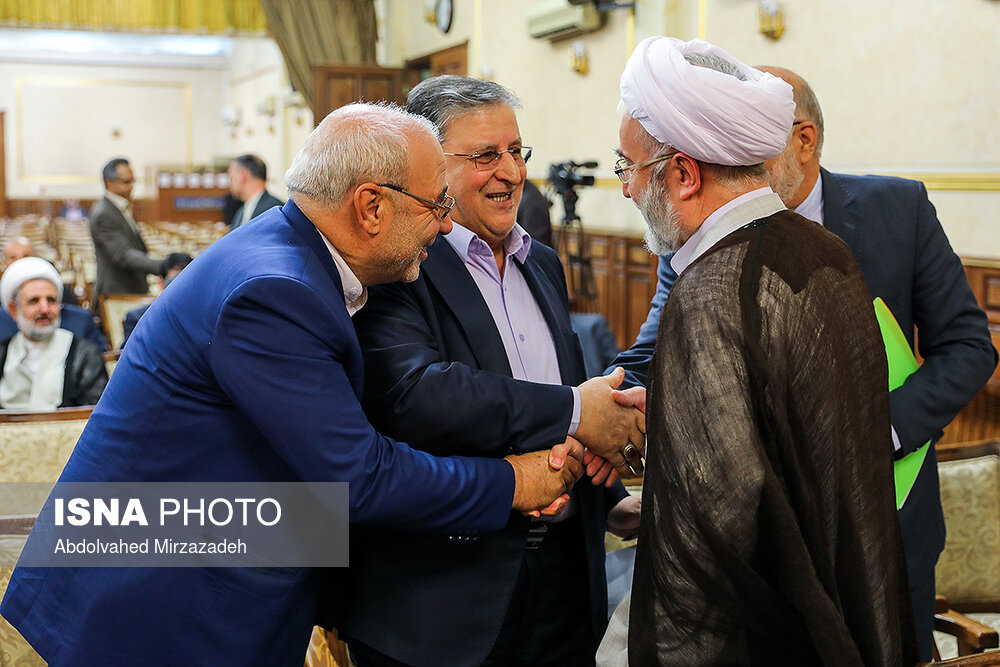 نشست هم اندیشی نمایندگان مجلس با رئیس قوه قضاییه‬‎
