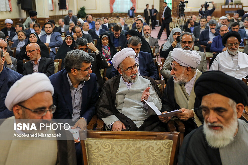 نشست هم اندیشی نمایندگان مجلس با رئیس قوه قضاییه‬‎