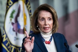 نانسی پلوسی: دولت امریکا مجوز کنگره را برای جنگ با ایران ندارد
