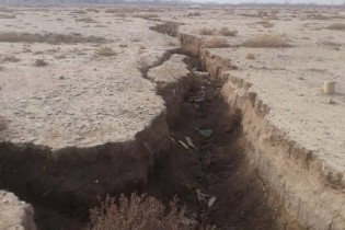 بررسی احتمال فرونشست زمین در فرودگاه امام