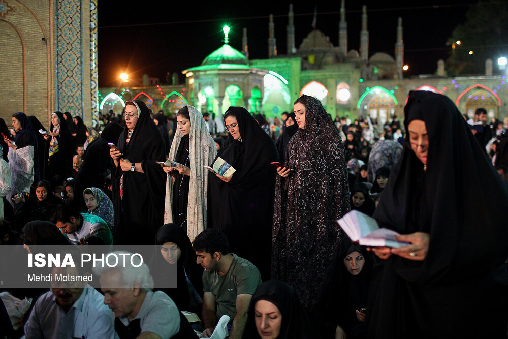 لیالی قدر، شب بیست و یکم ماه مبارک رمضان در امامزاده حسین (ع) قزوین