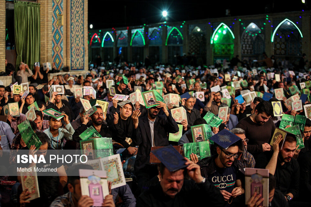 لیالی قدر، شب بیست و یکم ماه مبارک رمضان در امامزاده حسین (ع) قزوین