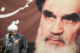 شخصیت، راه و مکتب امام خمینی (ره) ملت ما را از ذلت نجات داد