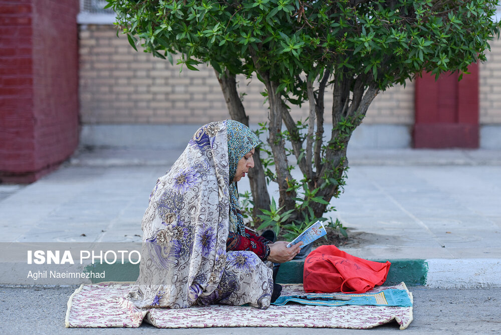 برگزاری نماز عید فطر در آبادان