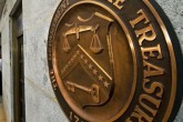 تحلیل رویترز از بی تاثیر بودن تحریم‌های صنایع پتروشیمی ایران