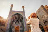 سفر به ایران با حجاب از دیدگاه روزنامه‌نگار فرانسوی