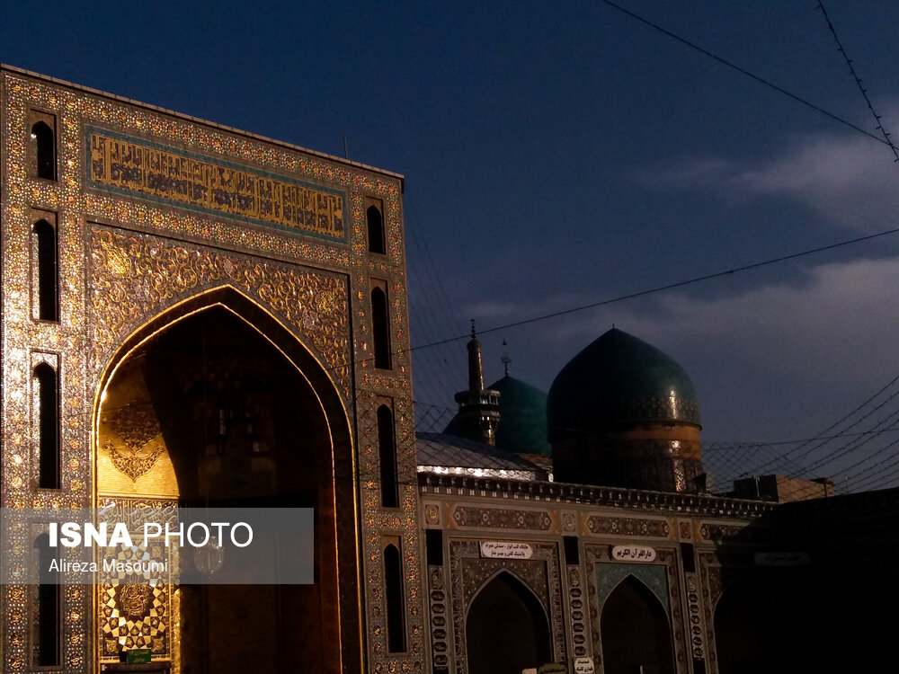 نور و معماری حرم امام رضا (ع)