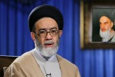 امام جمعه بلندگوی مردم است/باید حامی افراد دردمند و مستضعف باشیم