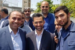 ۵۲۰۰ خبرنگار و ۳۵۰ زوج برای اینترنت رایگان ثبت‌نام کرده‌اند