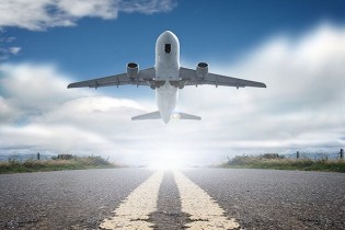 کیش؛ مقصد اولین پرواز داخلی فرودگاه امام (ره)