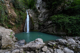 ایران زیباست؛ آبشار شیر آباد در استان گلستان