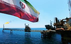 طرف آمریکایی برای صدور مجوز در خصوص نفت ایران انعطاف‌هایی نشان داده است