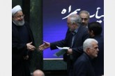 کنایه روحانی: وزیر سابق آموزش و پرورش به عشق شما نمایندگان استعفا داد
