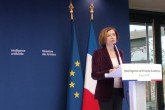وزیر دفاع فرانسه: باید هر کاری میتوانیم برای کمک به کاهش تنش با ایران انجام دهیم وزیر دفاع فرانسه: باید هر کاری میتوانیم برای کمک به کاهش تنش با ایران انجام دهیم