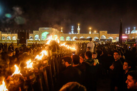 آیین مشعل گردانی نجفی‌های مقیم مشهد در شب تاسوعا‎