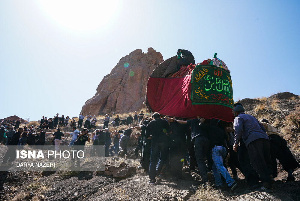 عزاداری تاسوعای حسینی در ابیانه