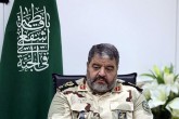 دفاع مقدس امروز اقتصادی و سایبری است/ شهدا حذف شدنی نیستند