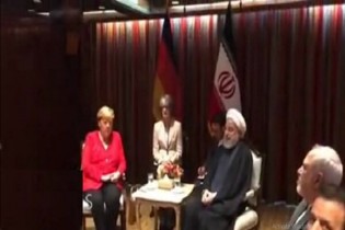 مرکل با روحانی دیدار کرد