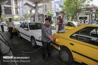 ۳۰۰ هزار کارت سوخت مهاجر شناسایی و محدود شد