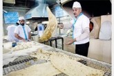 آغاز برخورد با نانوایان متخلف/تخلف را به 124 اطلاع دهید