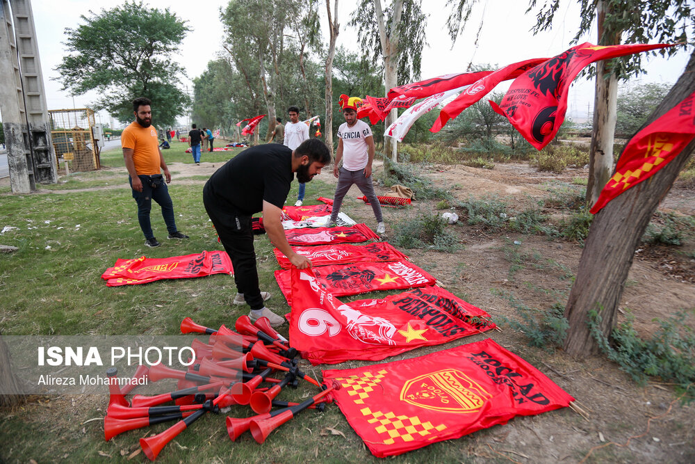 هفته دهم لیگ برتر فوتبال؛ دیدار تیم‌های فولاد خوزستان و پرسپولیس