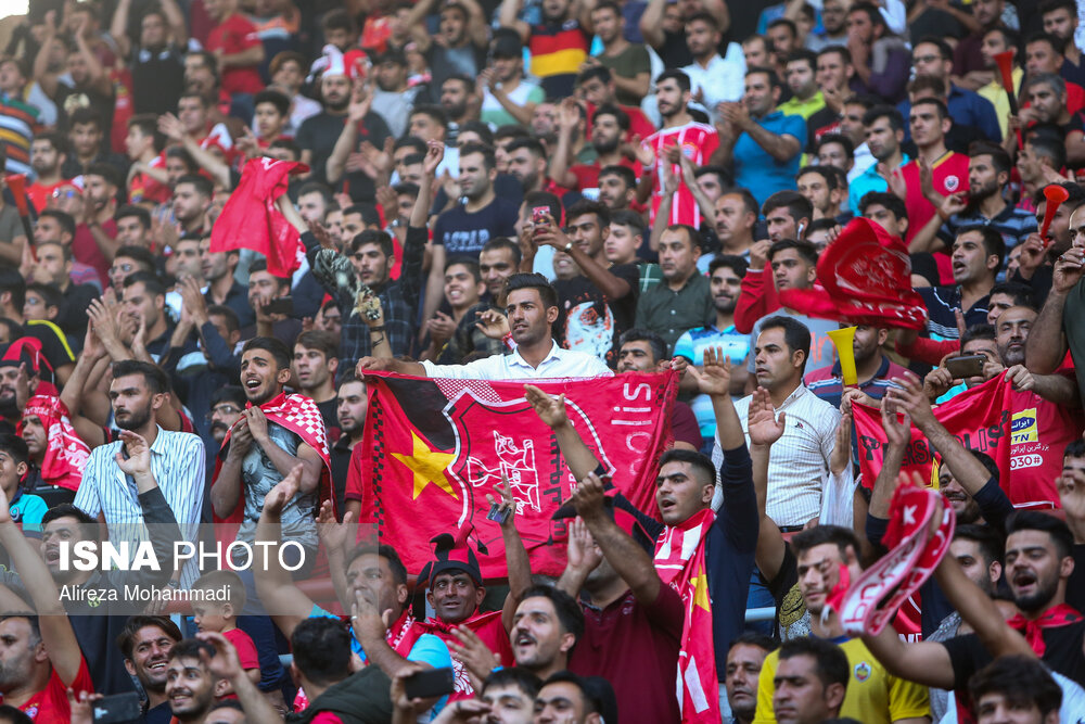 هفته دهم لیگ برتر فوتبال؛ دیدار تیم‌های فولاد خوزستان و پرسپولیس