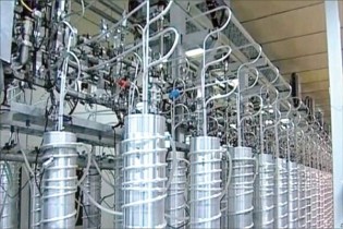 اتصال سیلندر خوراک به خطوط گازدهی زنجیره های سانتریفیوژ