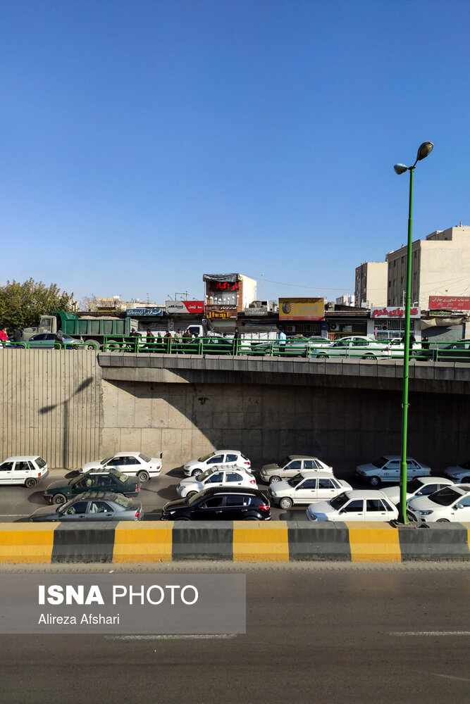 اعتراضات امروز در پی گرانی و سهمیه‌بندی بنزین - اصفهان