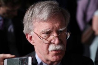 جان بولتون: نمی‌توان هیچ مذاکره‌ای با ایران انجام داد