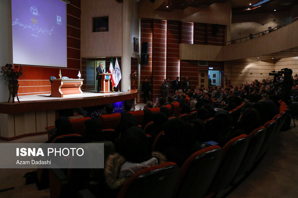 مراسم تجلیل از پژوهشگران و فناوران برتر جهاد دانشگاهی