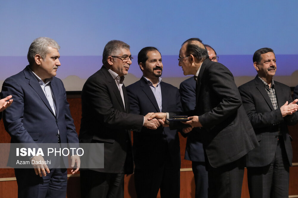 مراسم تجلیل از پژوهشگران و فناوران برتر جهاد دانشگاهی