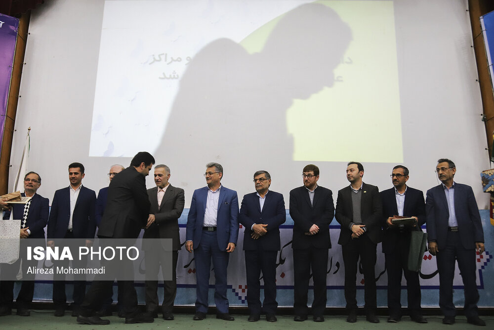 آیین اختتامیه هفته پژوهش و فناوری استان خوزستان