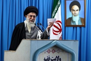 اقامه نماز جمعه تهران به امامت رهبر معظم انقلاب اسلامی