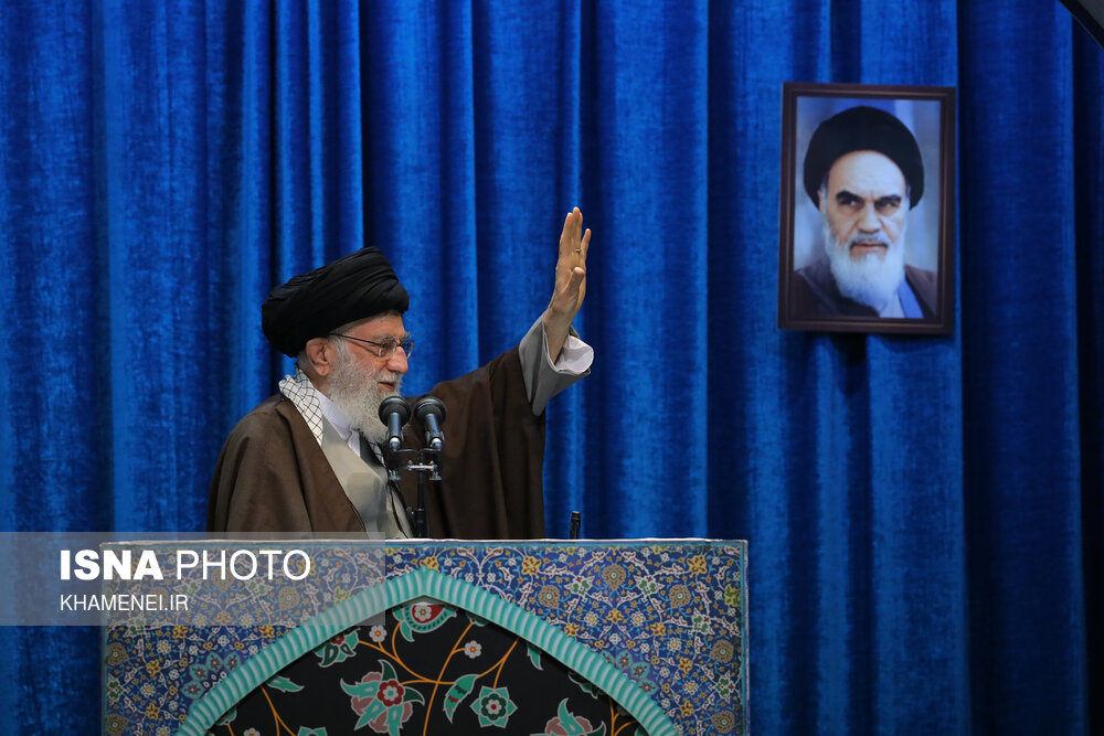نماز جمعه امروز تهران ۲۷ دی ماه به امامت رهبر معظم انقلاب اسلامی در مصلای امام خمینی(ره)