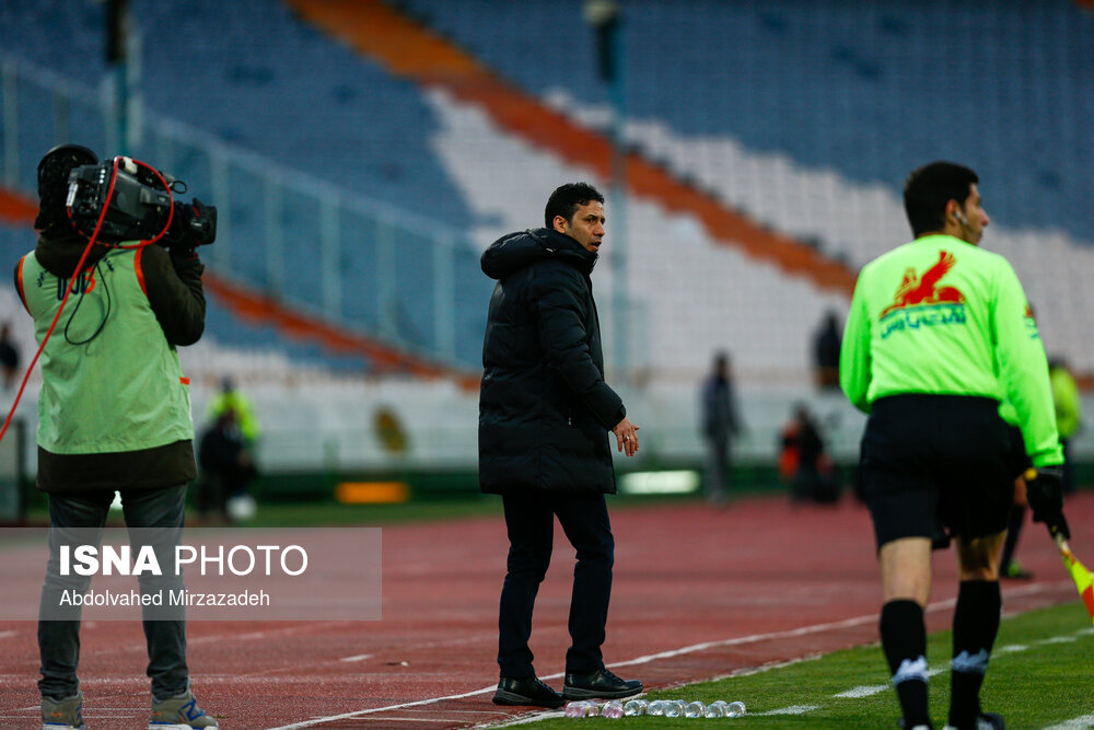 هفته هجدهم لیگ برتر فوتبال، دیدار تیم‌های استقلال و نفت مسجد سلیمان