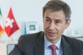 سفیر سوییس: ایجاد کانال مالی با تهران یک سیگنال سیاسی هم هست/ 180 هزار بسته دارو وارد ایران شد